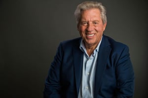 JOHN-MAXWELL-HEADSHOT-1024x682-768x512